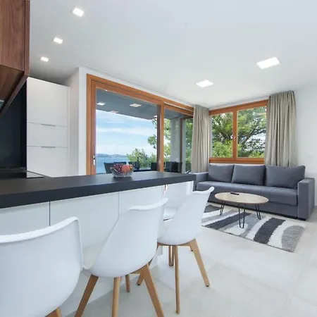 Dreamapartment 3524-6 *
